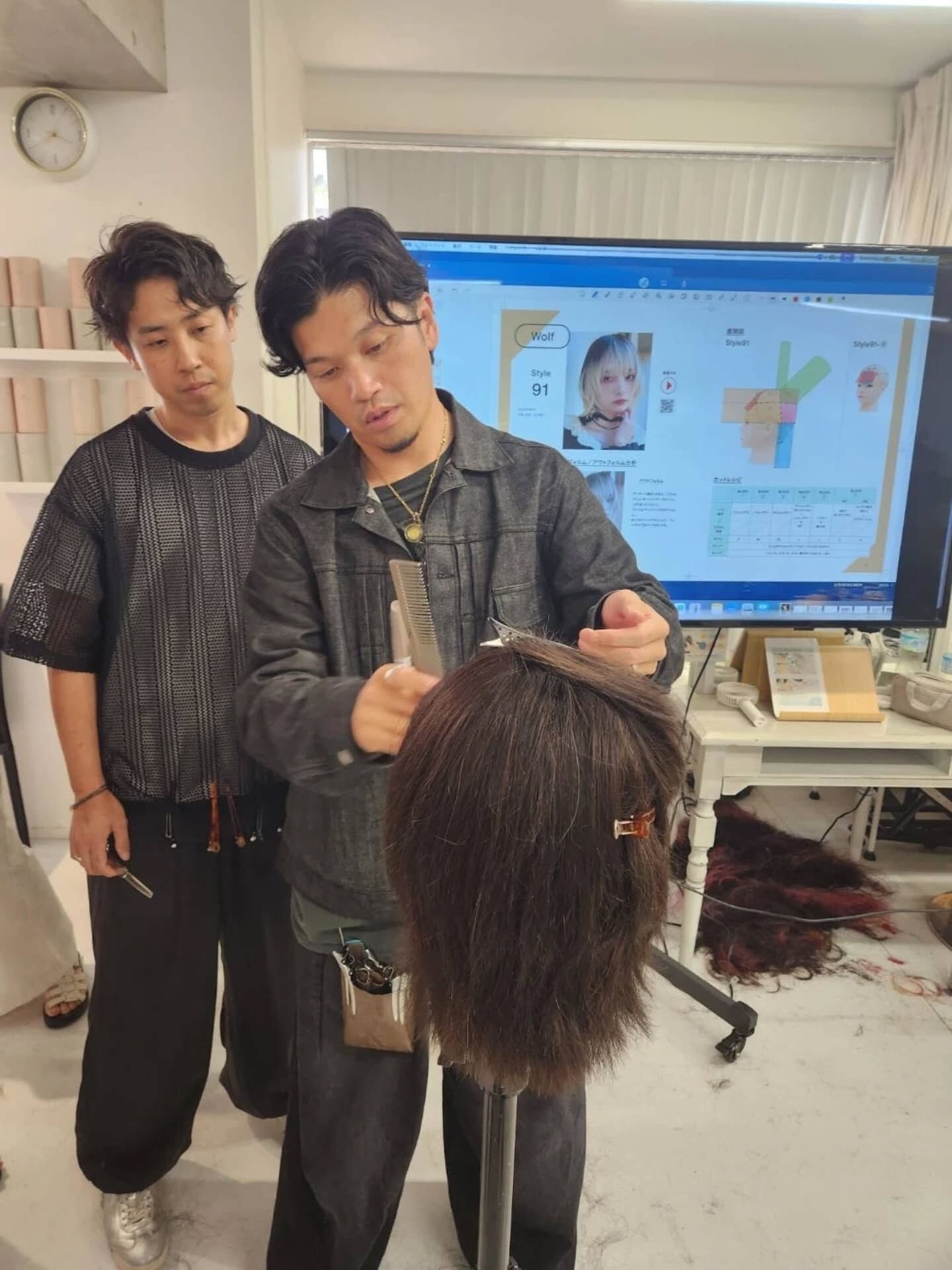 頭皮ケアするならANNEAU 前橋市美容室 前橋市理容室